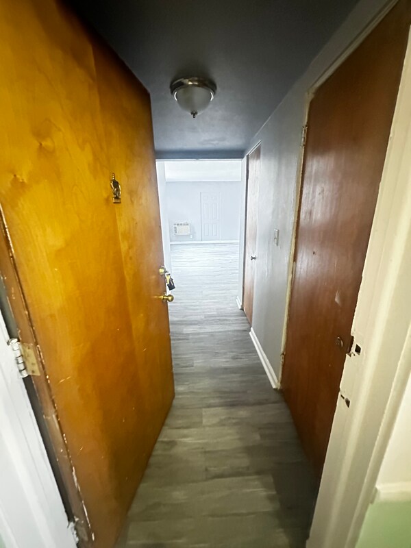 2812 E 130th St Unit 2812 e 130th st. #206, Cleveland, OH 44120