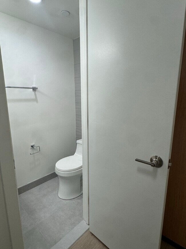 1065 Commonwealth Ave unit 4-47, Boston, MA 02215 - photo 7