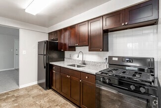 7874 Sheriff Rd, Hyattsville, MD 20785