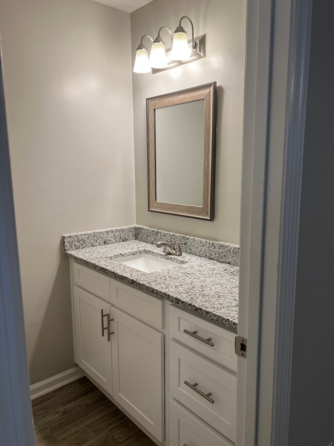 1 bedroom large