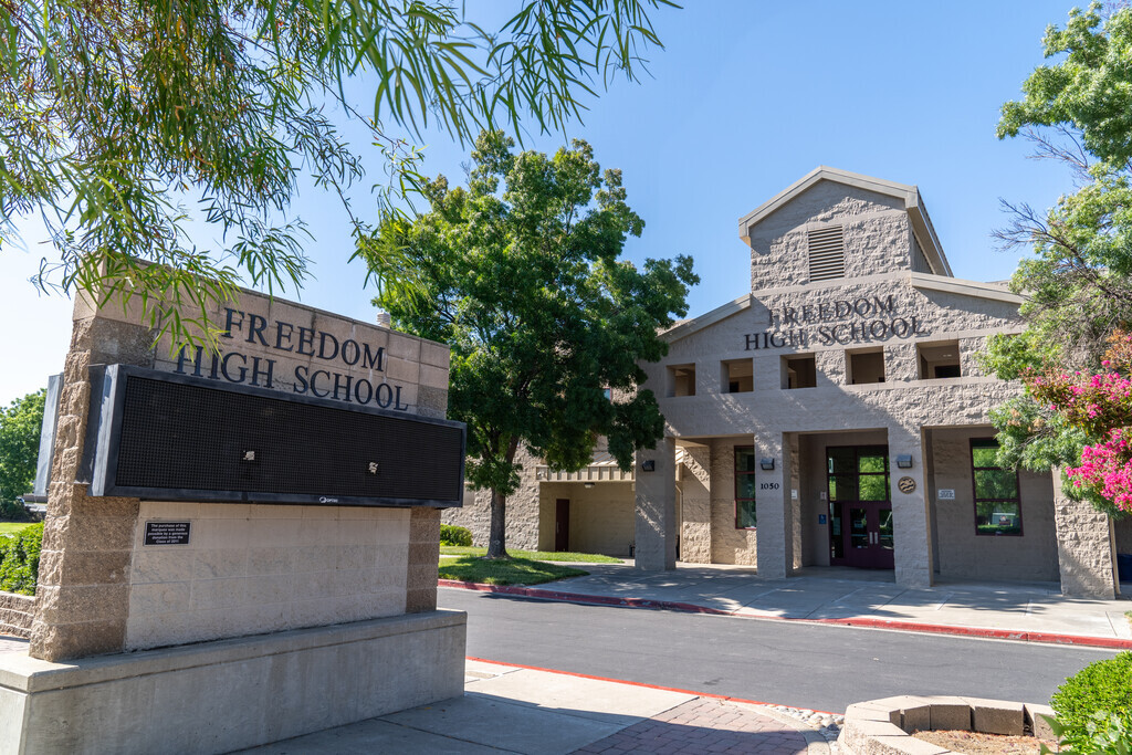 Freedom High School, Rankings & Reviews