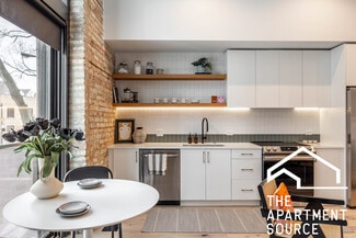 1700 Oak Ave Unit 5, Evanston, IL 60201