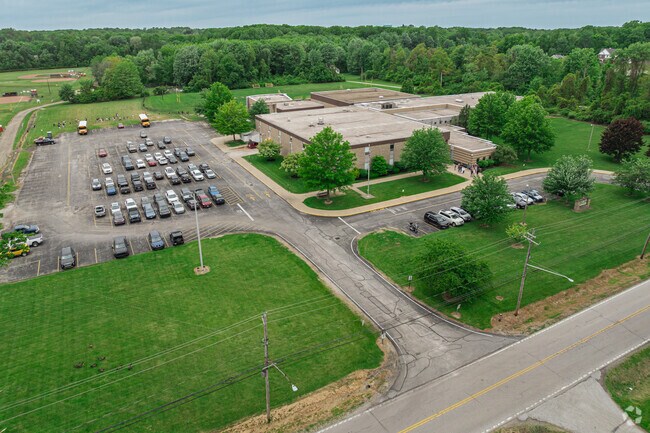 Henry F Lamuth Middle School provides education in the neighborhoods of 
Outlying Lake County.