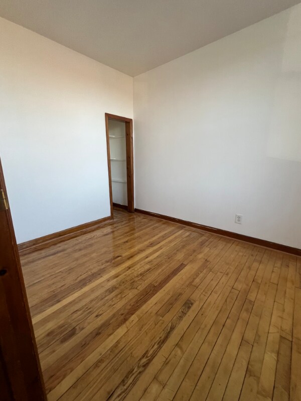 29 Harmony St unit 1st floor, Cohoes, NY 12047 - photo 6