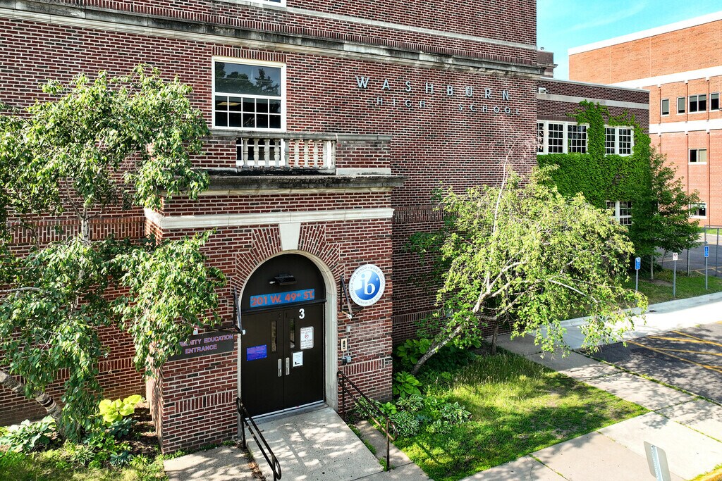 Washburn Senior High School enrolls over 1,500 students in grades 9-12.