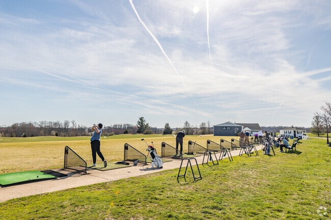 Experience golfing bliss at Laurel Hill in Newington.