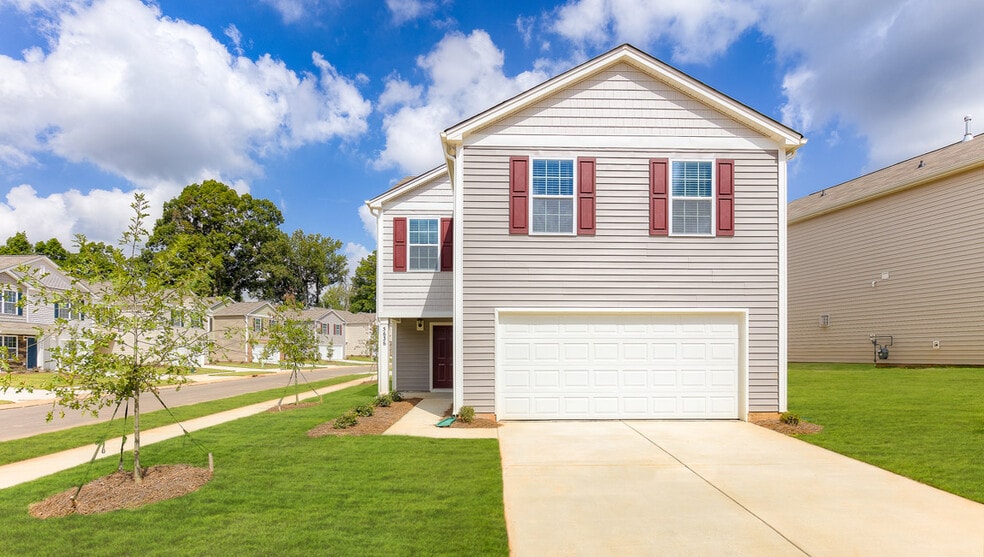 1051 20th Avenue Loop SE, Hickory, NC 28658 - photo 1