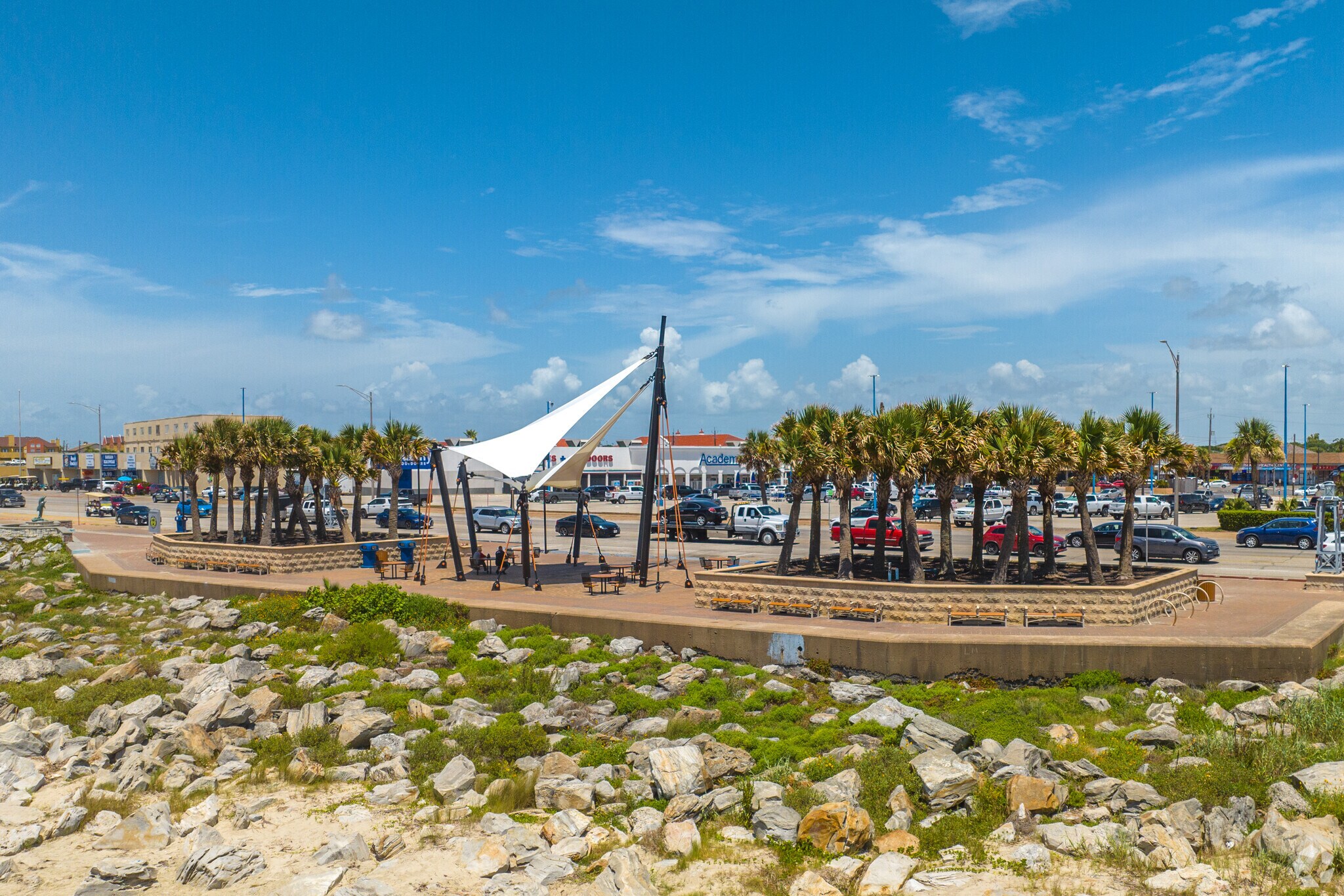 About The Residences at Tiki Island, Galveston TX HOAs, Reviews