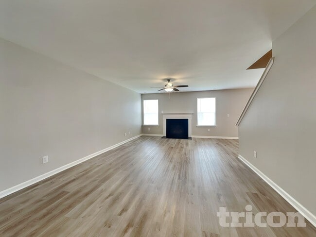 5820 Bryanstone Place, Raleigh, NC 27610 - photo 2