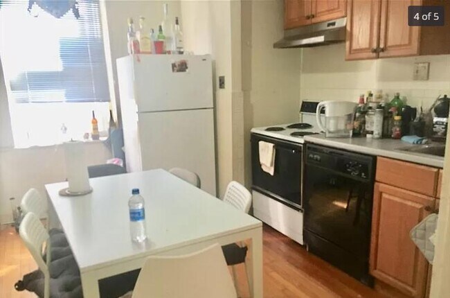 71 Saint Marys St unit 4, Brookline, MA 02446 - photo 6