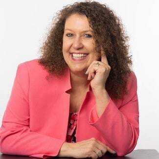 Lisa Nolan
