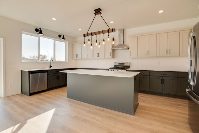 5816 James Dr W unit 37410355, West Fargo, ND 58078 - photo 7