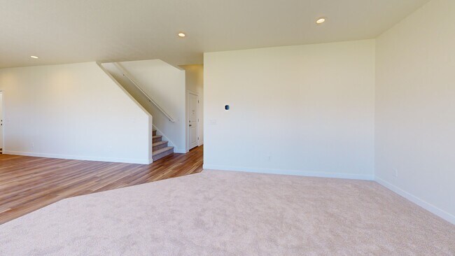5409 N Sulley Way unit 414, Eagle Mountain, UT 84043 - photo 2