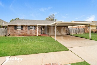 613 S Avery Dr, Moore, OK 73160