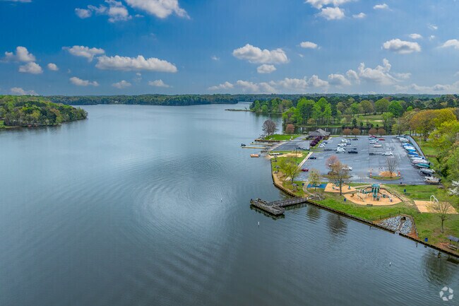 Oak Hollow Marina in Deep River is the highlight of this quiet suburban community.