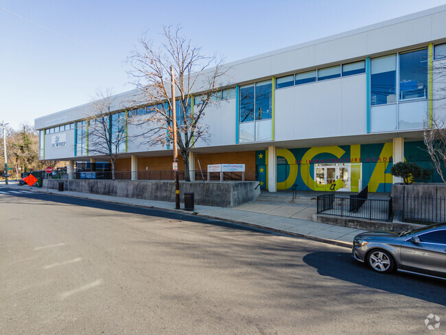 DC Prep Public Charter School - Anacostia Middle Campus