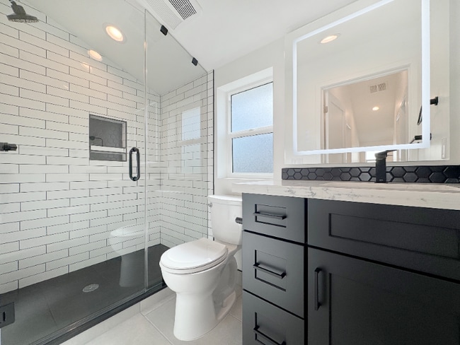 4461 Farquhar Ave unit C, Los Alamitos, CA 90720 - photo 3