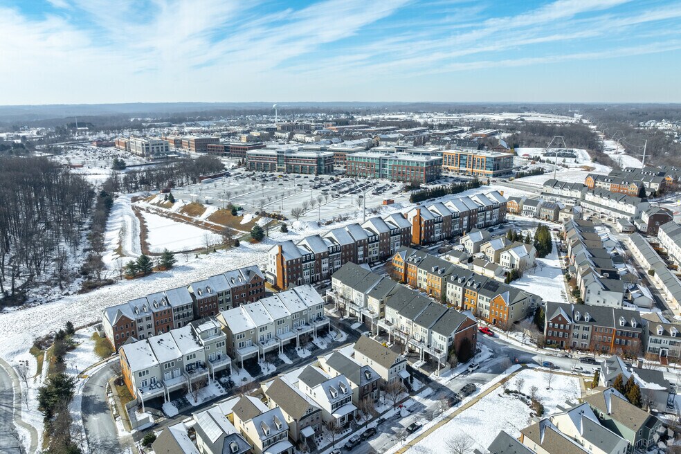 NH_Fulton_563028_030425_P2_Dq_V1