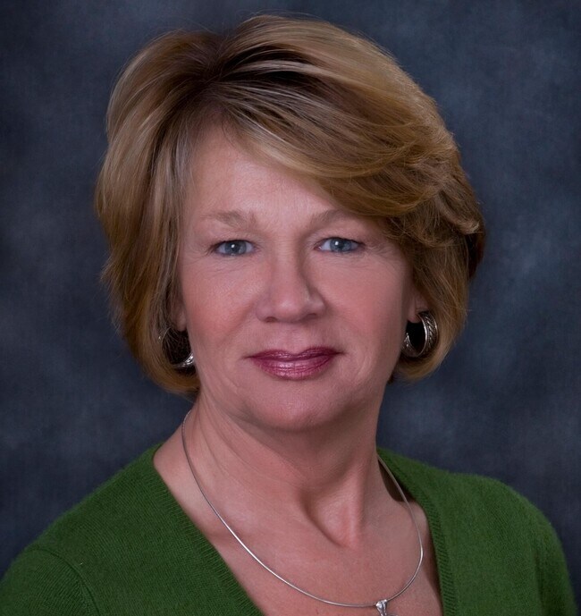 Ann Hall