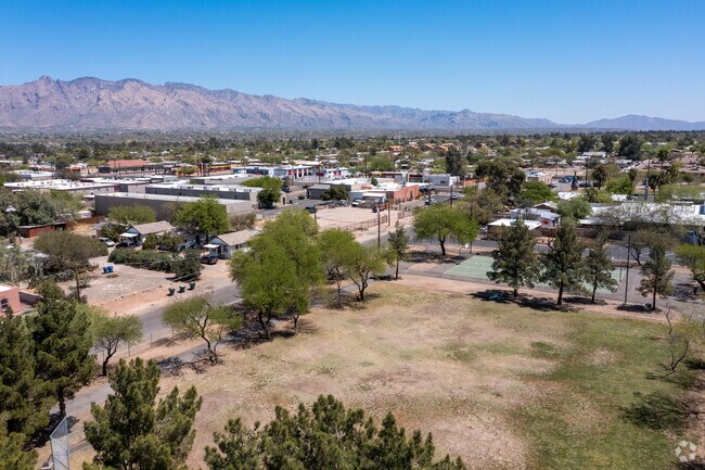 Amphi Neighborhood Park is a community space featuring practical amenities.