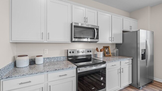 1814 Palmer Ct, Xenia, OH 45385 - photo 4