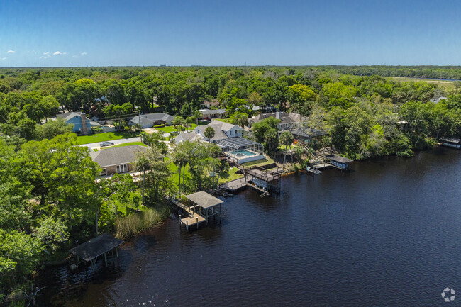 This row of Tomoka Oaks homes enjoys private docks along the Tomoka River.
