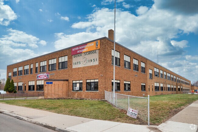 The River Rouge STEM Academy at Dunn has a C- rating on Niche.