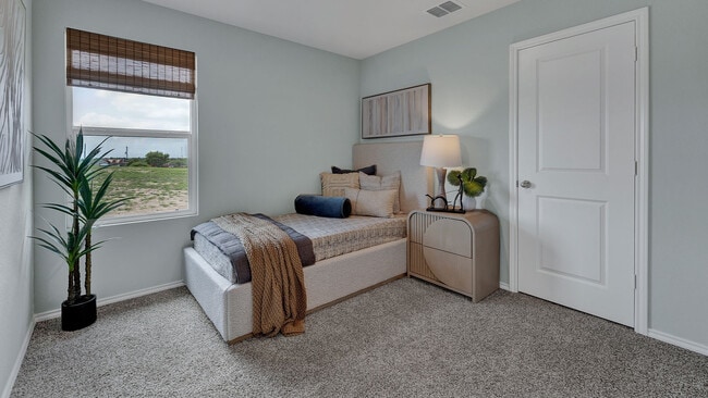 1105 Indian Canyon unit 36200990, Seguin, TX 78155 - photo 5