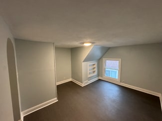 210 S Walnut St Unit C, Springfield, IL 62704