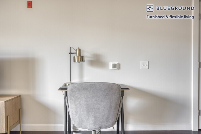 65 Brainerd Rd unit FL4-ID790, Allston, MA 02134 - photo 3