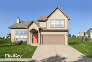 800 Hilltop Rd, Kearney, MO 64060