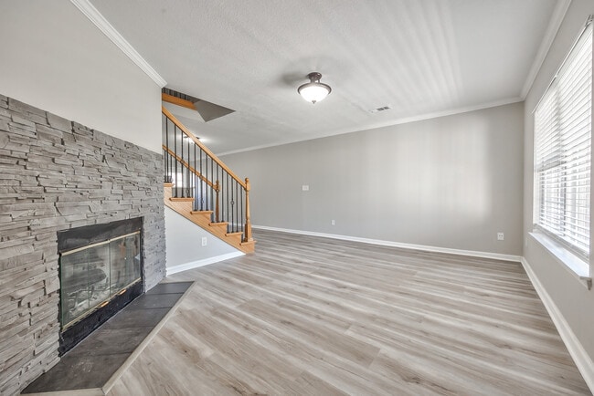 1489 E 120th St, Olathe, KS 66061 - photo 7