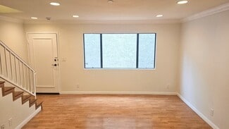 1043 Thompson Ave, Glendale, CA 91201