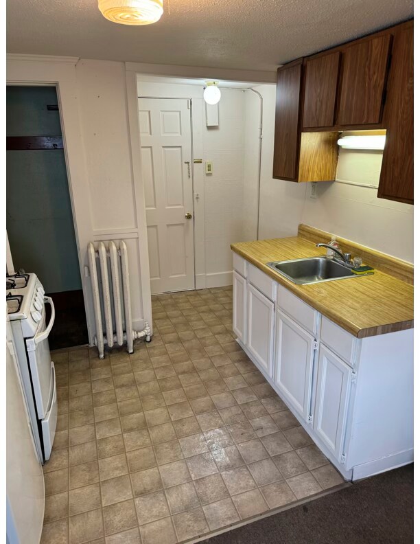 215 W Main St, Barnstable, MA 02601 - photo 3