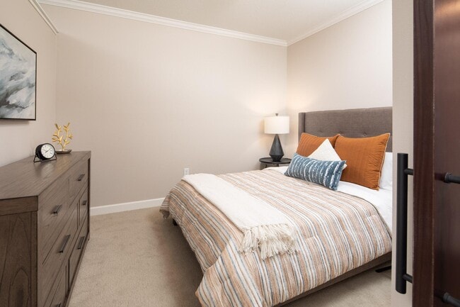 The Whitley, Saint Paul, MN 55101 - photo 7