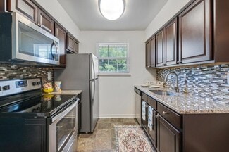 31 S Church Rd, Maple Shade Township, NJ 08052