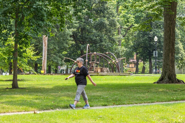 Franklin Park is a great place for a morning walk.