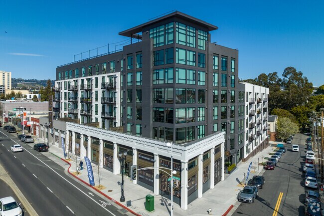 Apartments on Broadway street offer excellent dining and entertainment options.