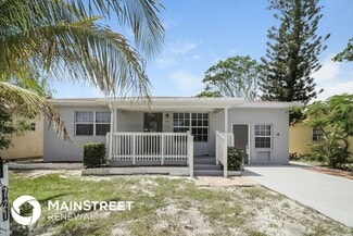 721 N E St, Lake Worth Beach, FL 33460