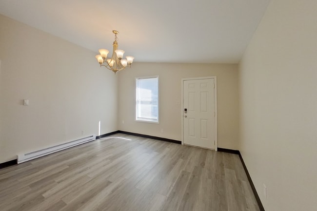 2445-2447 Hiawatha St unit 2447 Hiawatha Street, Columbus, OH 43211 - photo 6