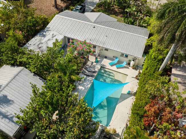 Private backyard pools are common in Sun Terrace.