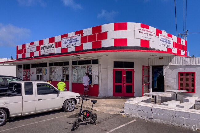 Keneke's exterior