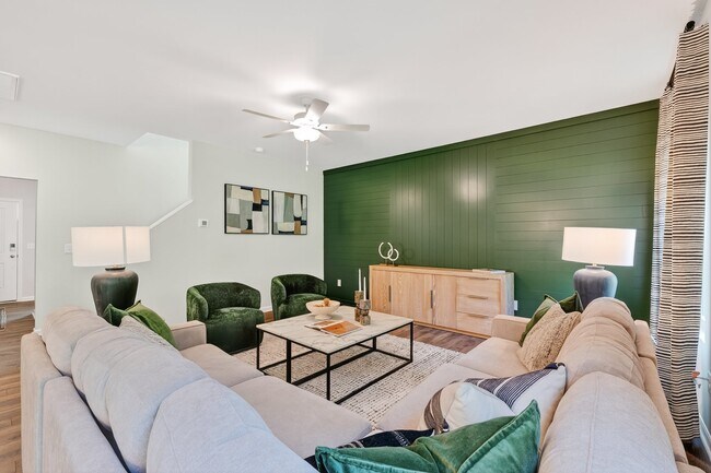 153 Thunder Dr unit 38251298, Four Oaks, NC 27524 - photo 5