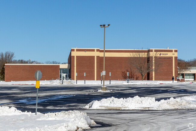 Joppatowne High School has a student-teacher ratio of 15 to 1