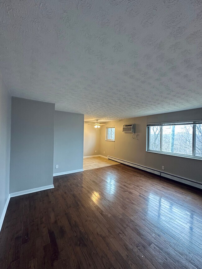 320 Hanna Ave Unit A-1, Loveland, OH 45140