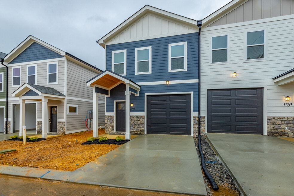 5547 Stream Ln, Chattanooga, TN 37415 - photo 1