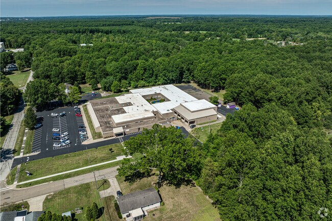 There are 207 students attending B.L. Miller Elementary School in grades K-6.