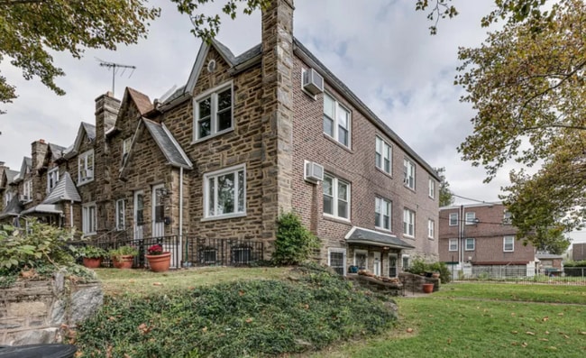 3273 Teesdale St unit 2, Philadelphia, PA 19136 - photo 3