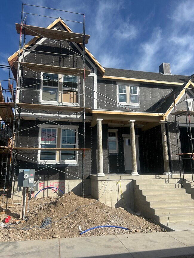 6804 W South Jordan Pkwy, South Jordan, UT 84009