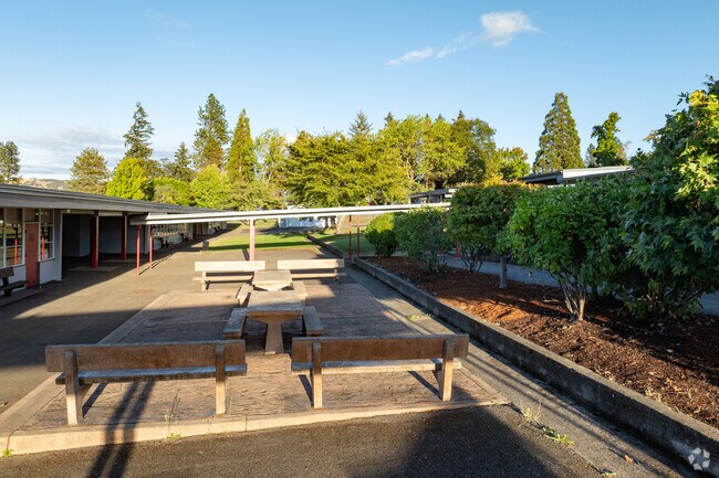 Your children will enjoy Fullerton Elementary School.